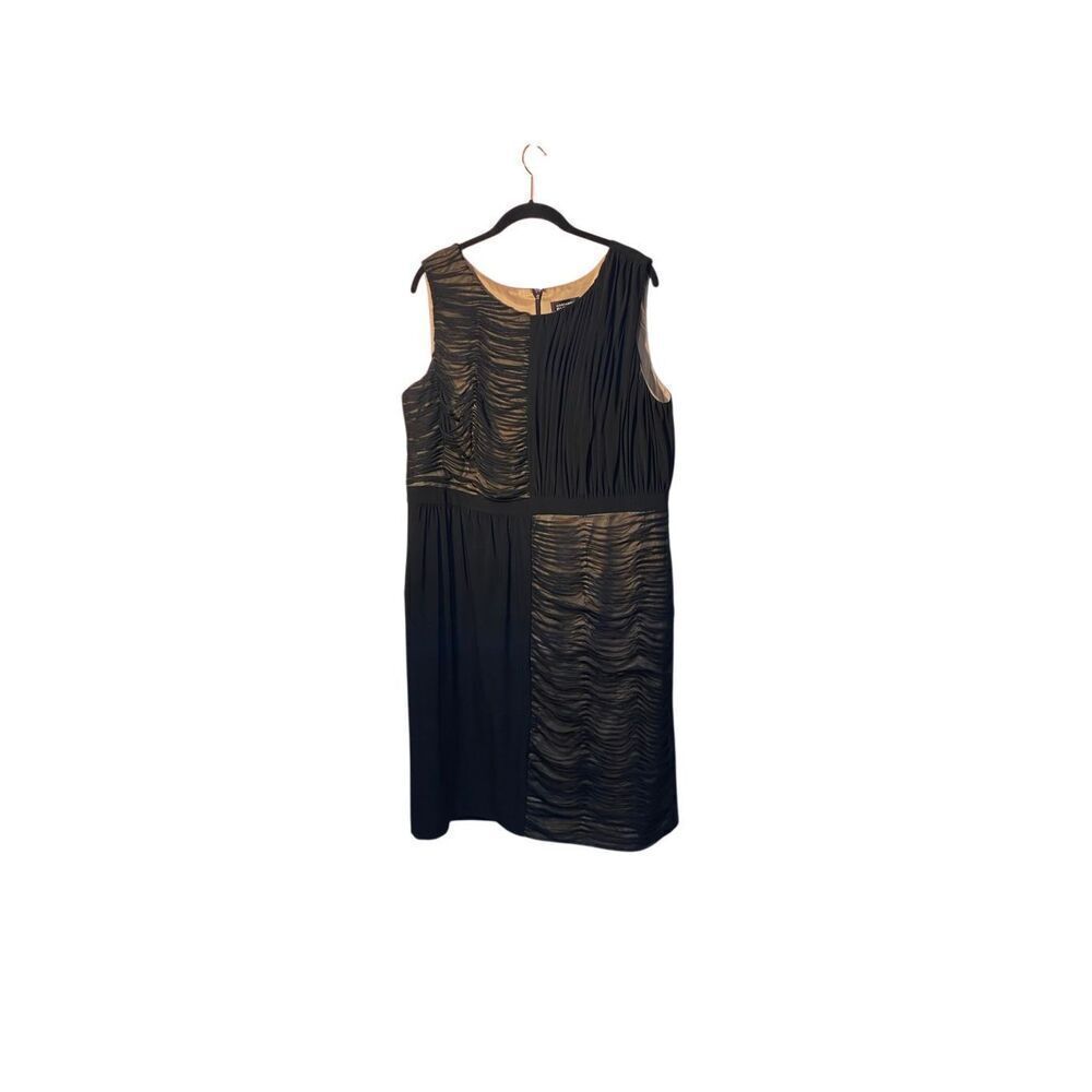Adriana Papell women’s mixed media ruched mesh sheath dress size 16 ￼